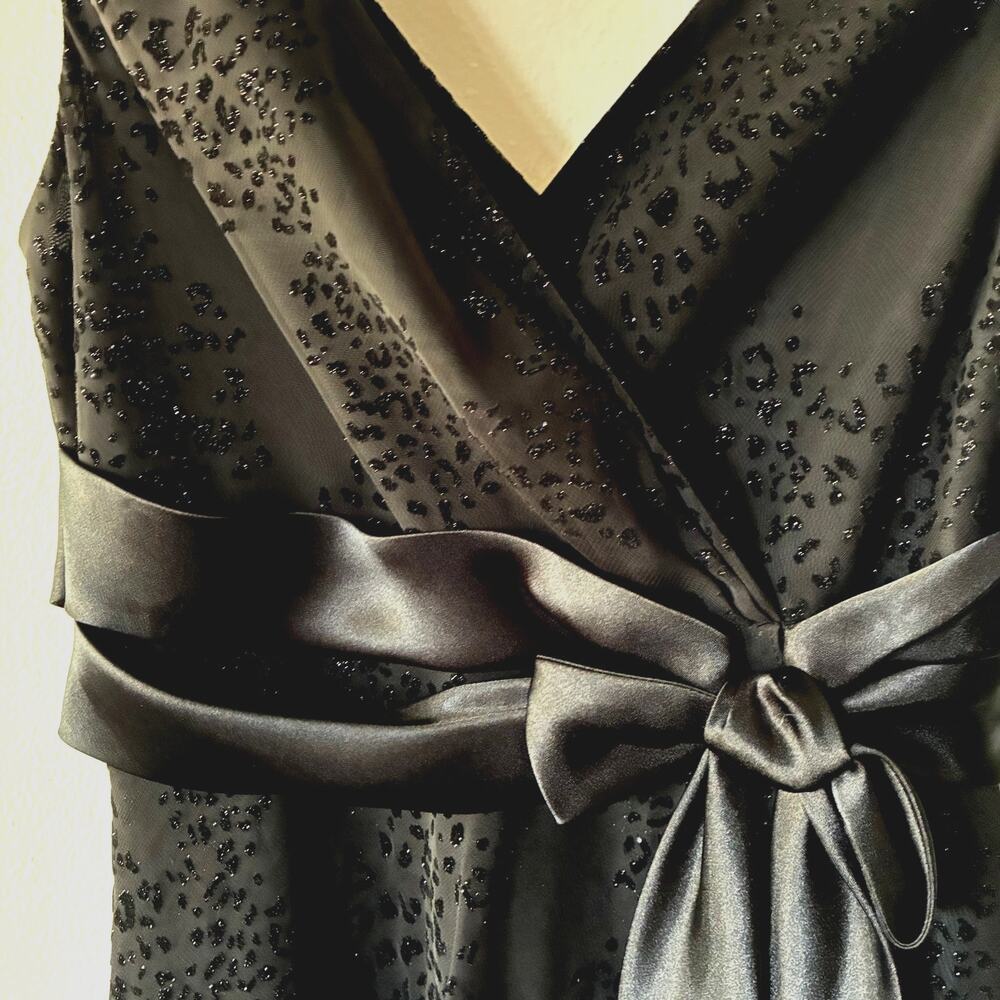 Evan Picone Dress Womens 10 Black Flocked Chiffon Cocktail Holiday Midi NWT Bow